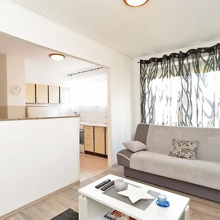 Branko 1601 Apartmán *
